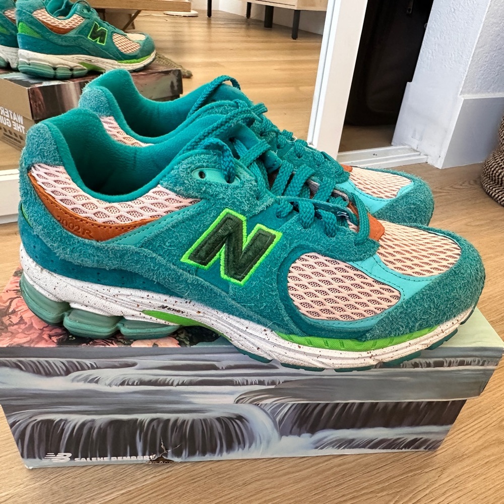 New balance x Salehe bembury 2002R Water be the guide rare sneakers